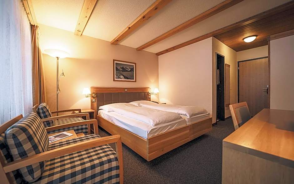 Mountain Plaza Hotel