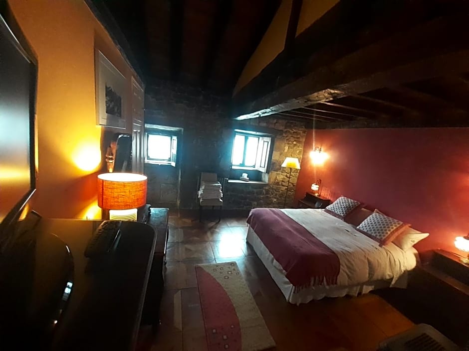 Hotel la Casona de Barrio, Alto Campoo