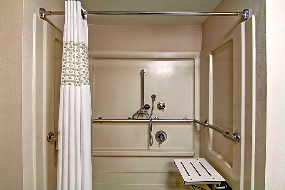 Hampton Inn By Hilton & Suites Guelph, Ontario, Canada