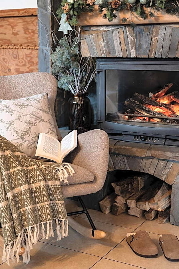 Willa Podhalanka Jacuzzi & sauna - drewniany dom dla 20 osób