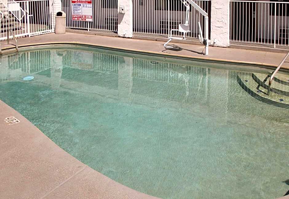 Motel 6-Fresno, CA
