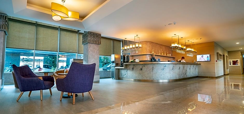 Turunc Premium Hotel