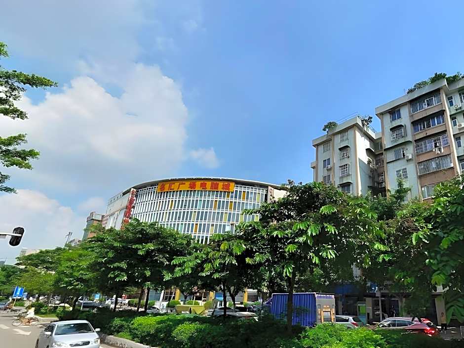 Calvin Hotel
