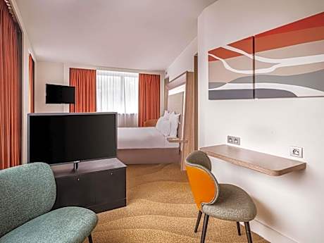 Suite with Double Bed and Double Sofa