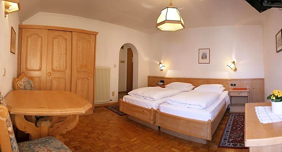 Photo 1 of 5 of Standard 1 Double Bed or 2 Beds