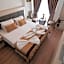 Royce Hotel