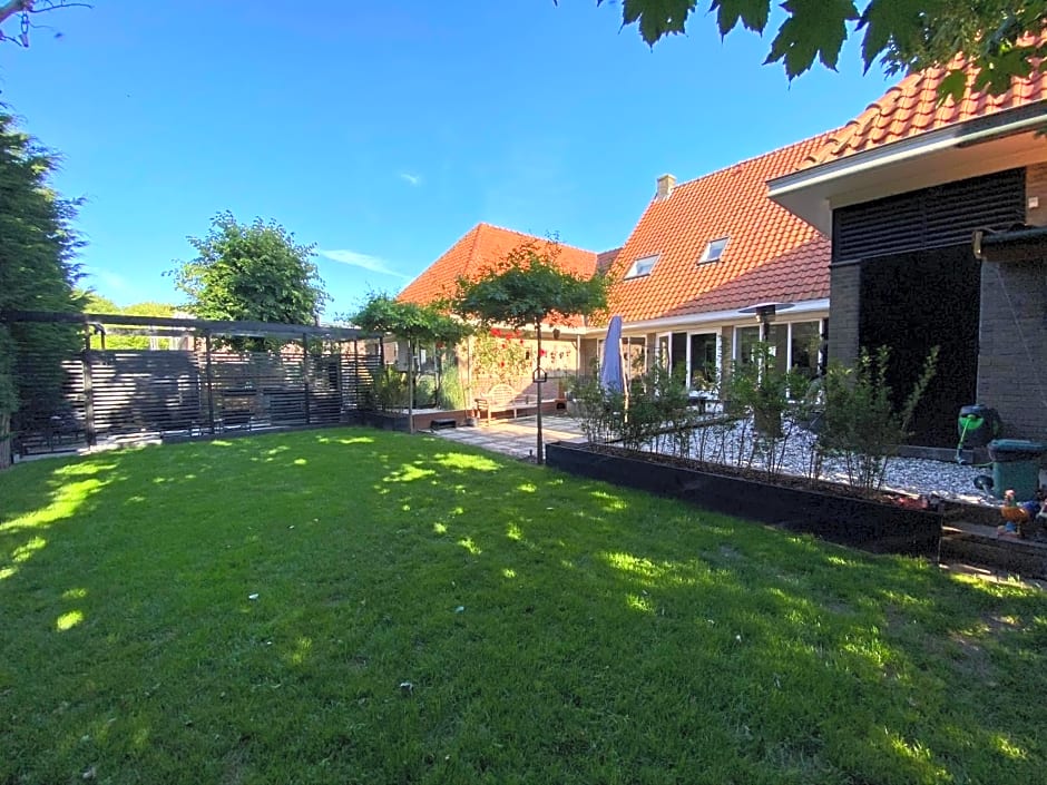 De oude slaght- luxe suite met buitensauna