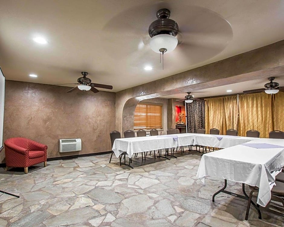Hotel Baja San Diego