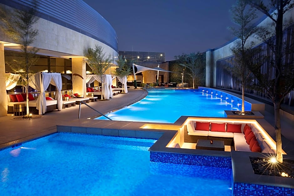 AlRayyan Hotel Doha - Curio a collection by Hilton