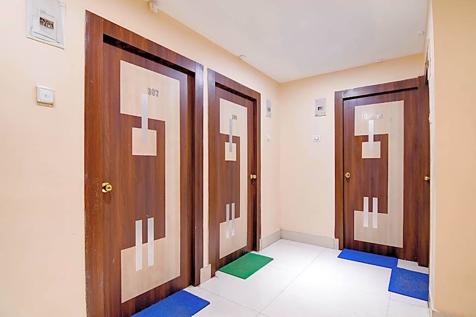 Townhouse Deshapriya Park Kolkata Formerly DK Inn