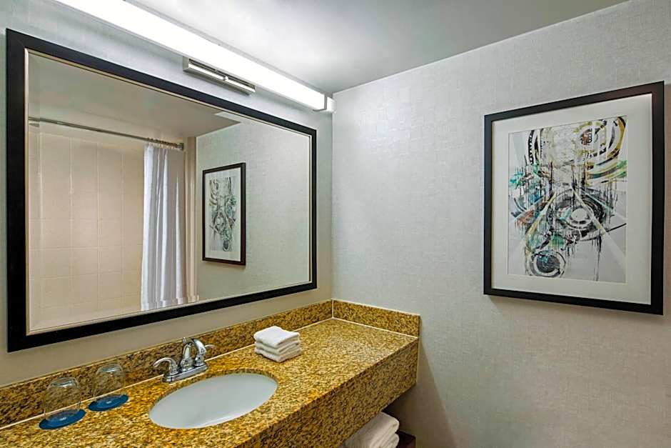 Sheraton West Des Moines Hotel