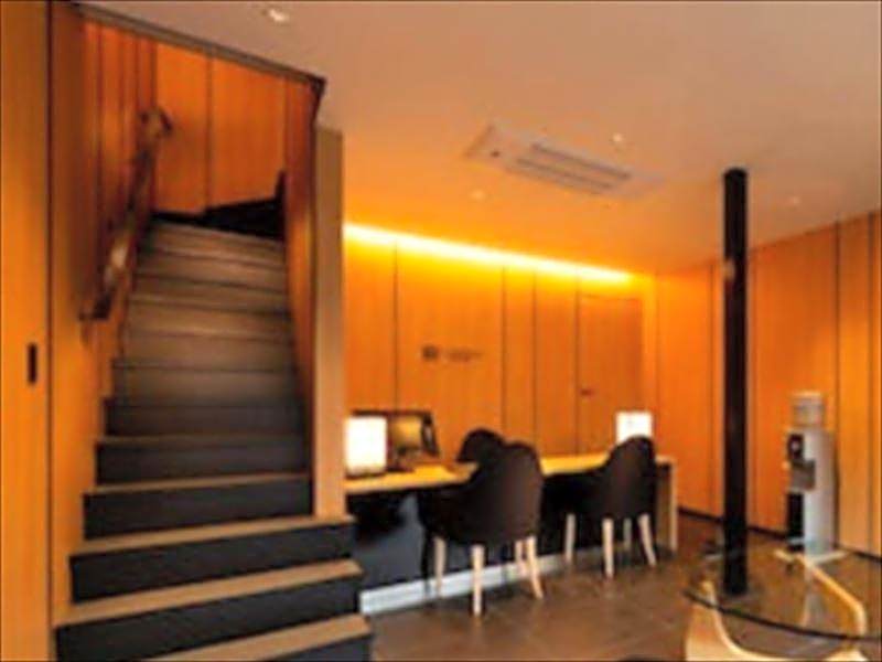 Tsumugi NishinotoinHanayacho