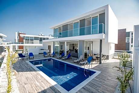 Villa Prol17, Exquisite 5bdr Villa with Pool, Close to Fig Tree Bay Beach