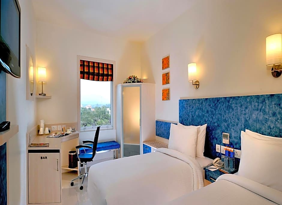 Hometel Chandigarh