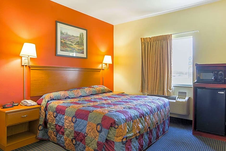 Econo Lodge Inn & Suites Pritchard Road North Little Rock