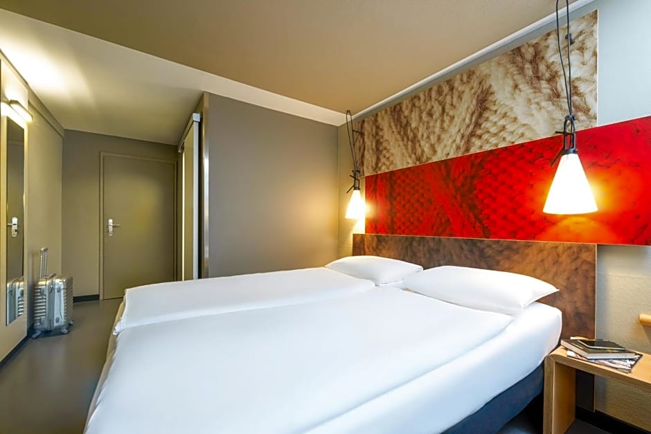 ibis Zurich Adliswil