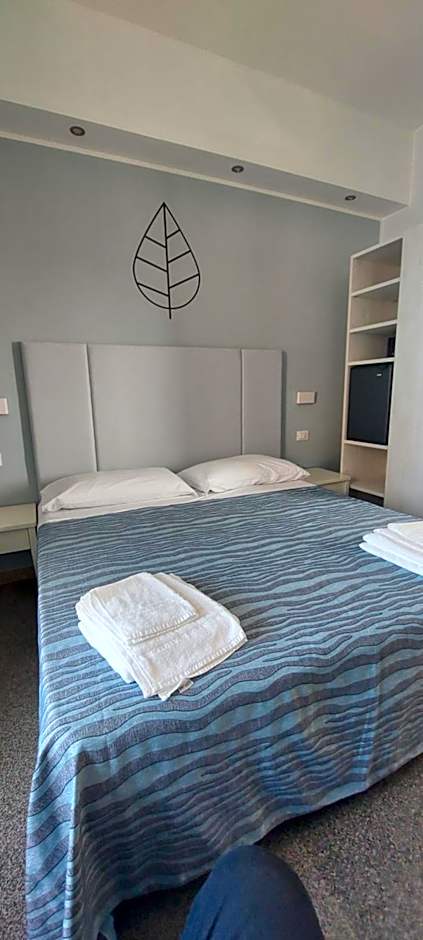 Hotel Caravel Park