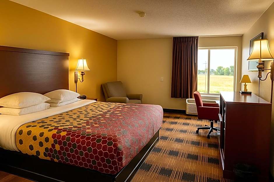 Econo Lodge Inn And Suites