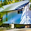 Capri Cabins