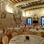 Cà Uberti Palace Hotel