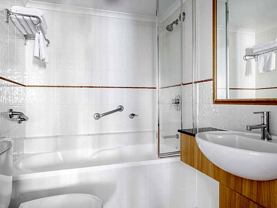 Mantra on Queen Brisbane