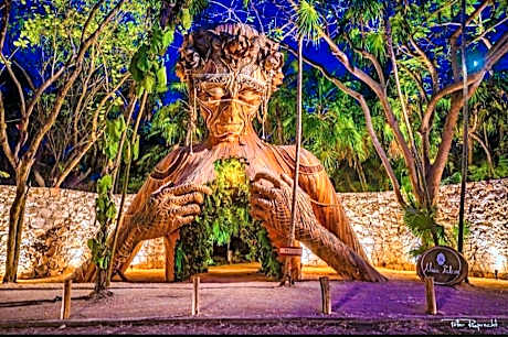 Ahau Tulum - Beachfront Hotel