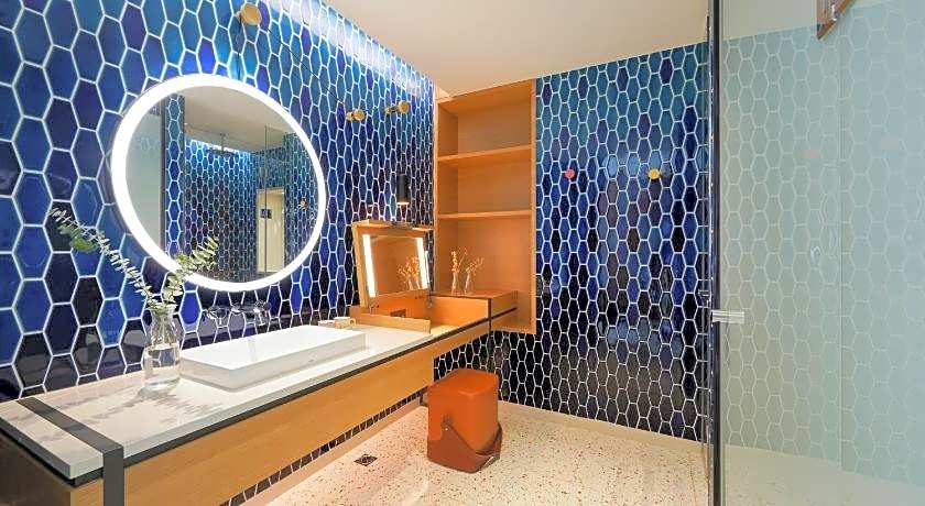 Hotel Indigo Kaohsiung Central Park By IHG