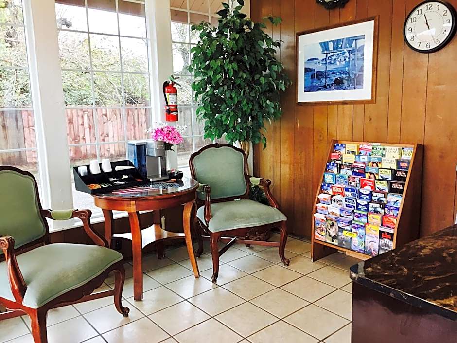 Maple Inn and Suites Los Banos