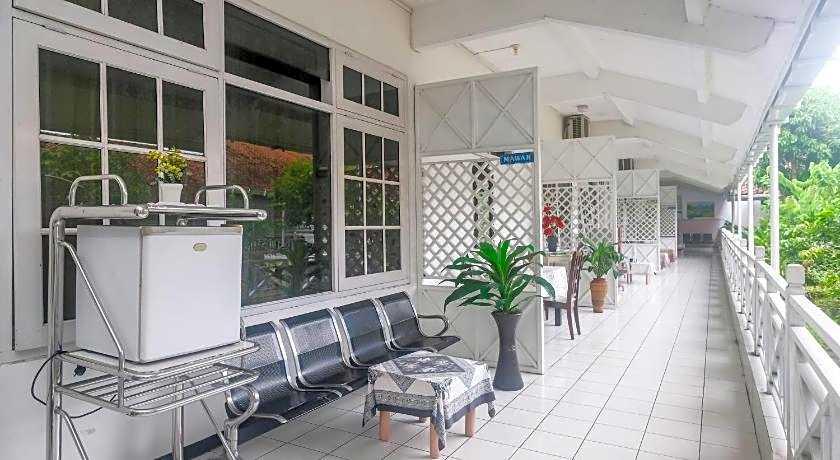 OYO 92454 Griya Raharja Guest House Syariah