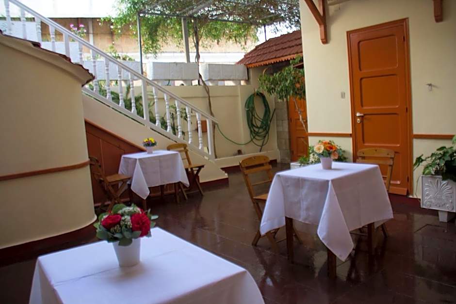 Medieval Rose Guest House