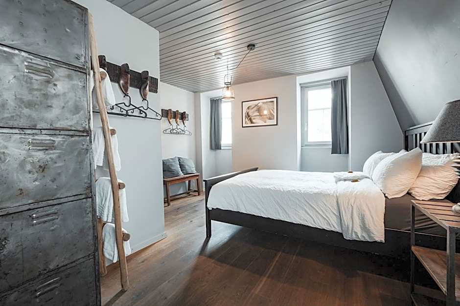 No8 Boutique Hotel - self check in