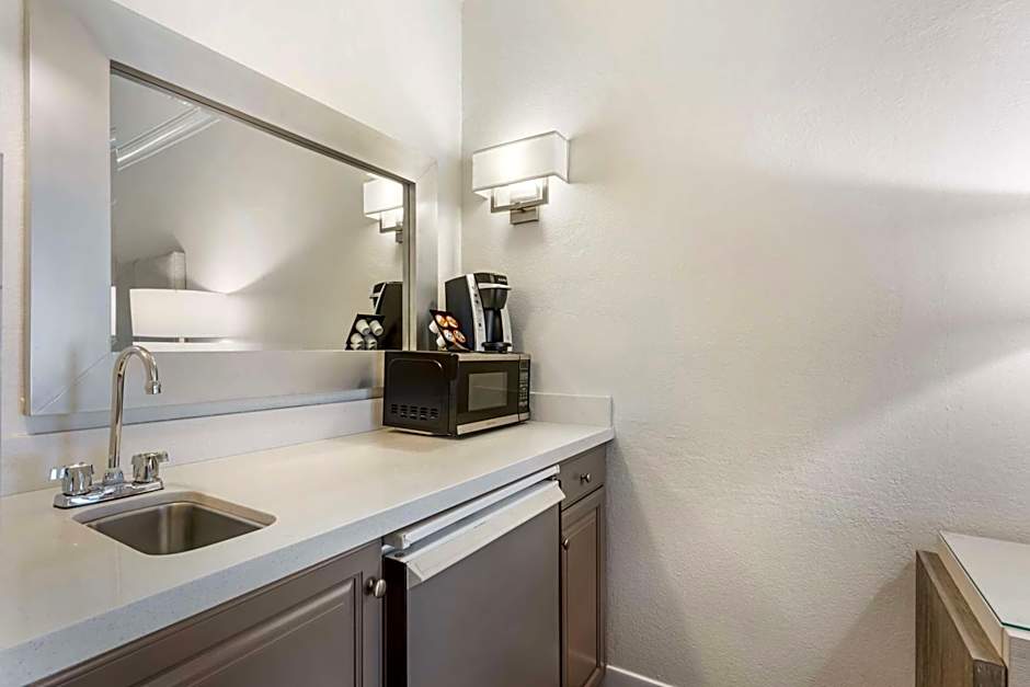 Best Western Plus Novato Oaks Inn