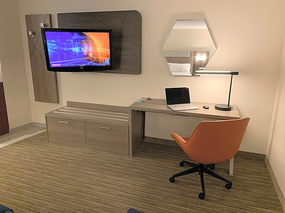 Holiday Inn Express Hotel & Suites Hermosa Beach By IHG