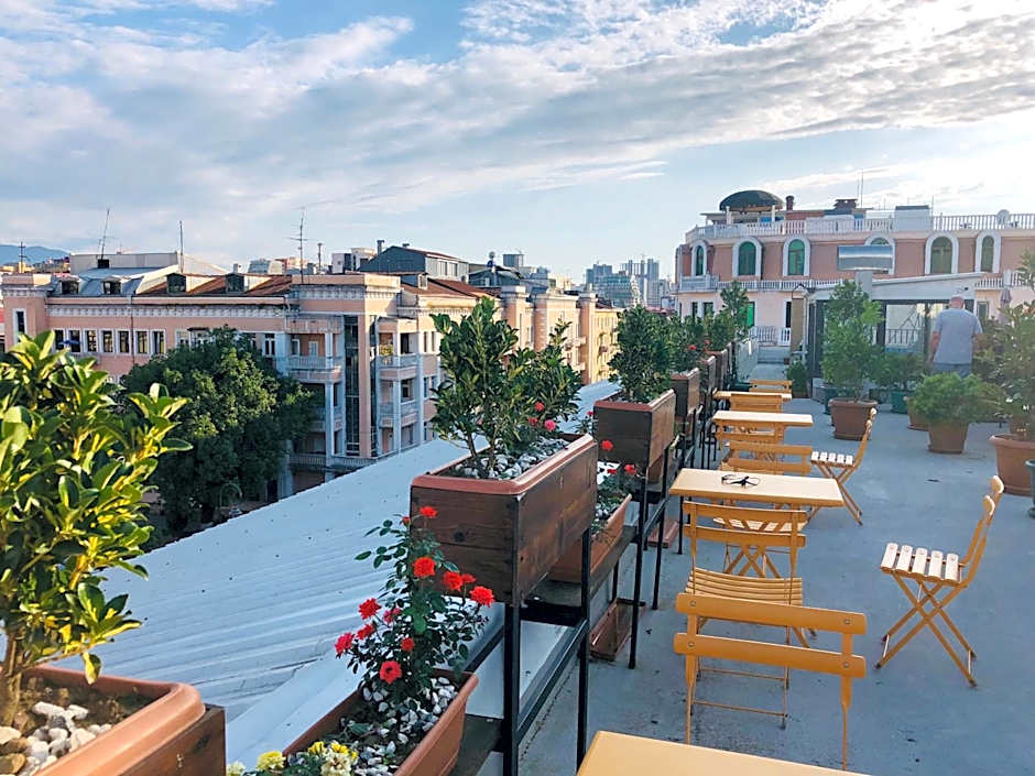 Mariinsky Boutique Hotel