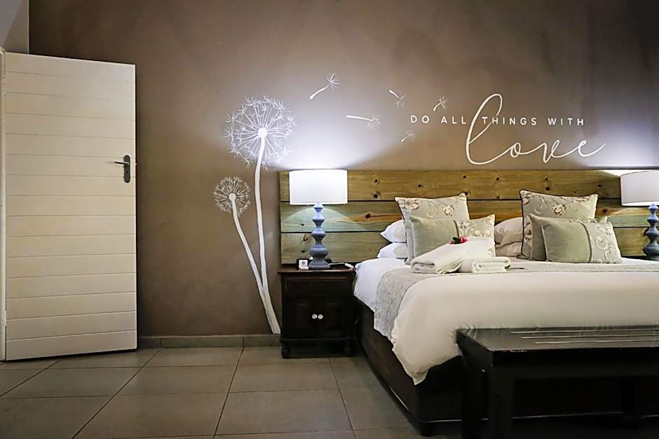 Emdoneni Lodge with Zululand Cat Conservation Project