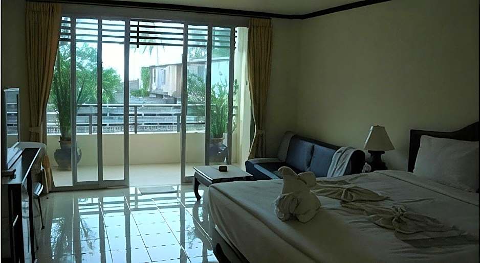 Lucky Mother Bungalow