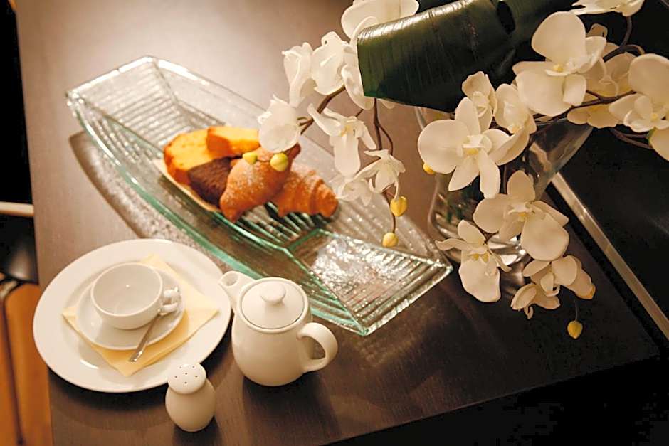 Euro Hotel Residence