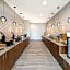 La Quinta Inn & Suites by Wyndham Waco Downtown - Baylor