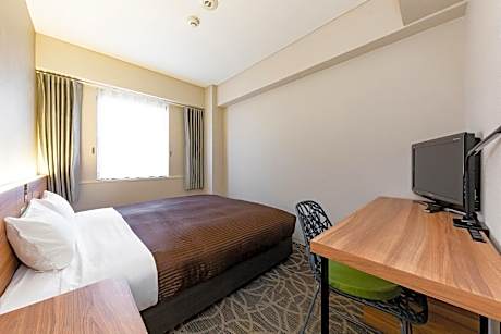 King Room - Non-Smoking