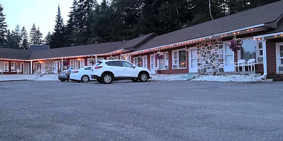 Motel Des Pays D'En Haut