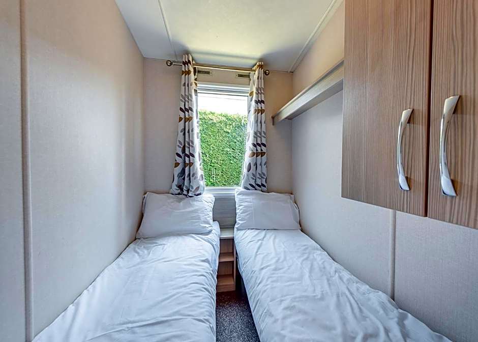 Riverside Caravan Park