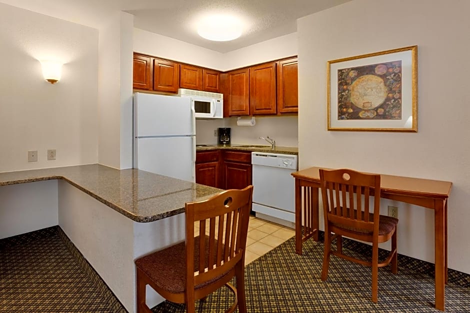 Staybridge Suites Allentown Airport Lehigh Valley, an IHG Hotel