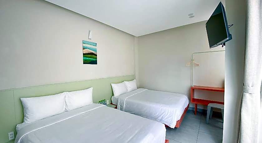 Bazan Hotel
