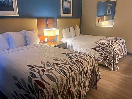 Red Roof Inn & Suites Hinesville