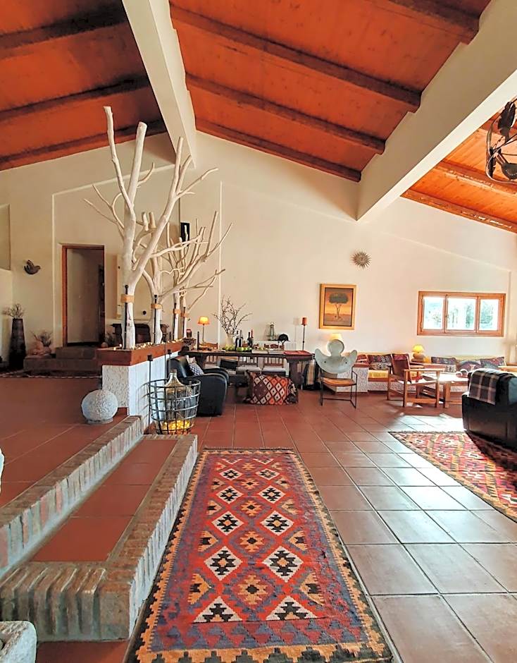 Helicon Muses Friendly Mountain B&B Guesthouse
