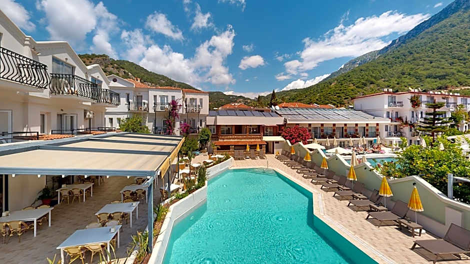 Magic Tulip Hotel
