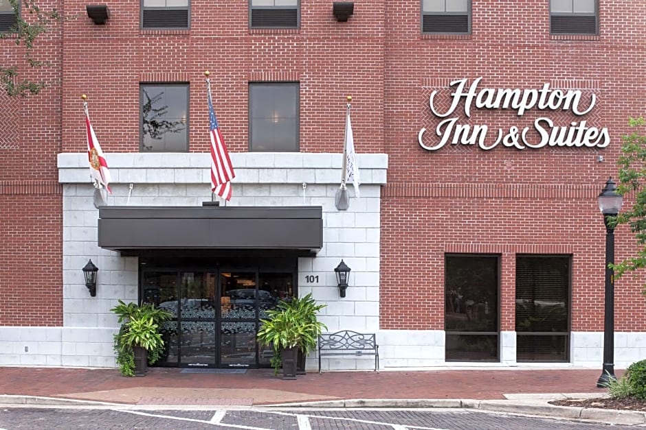 Hampton Inn By Hilton & Suites Gainesville-Downtown