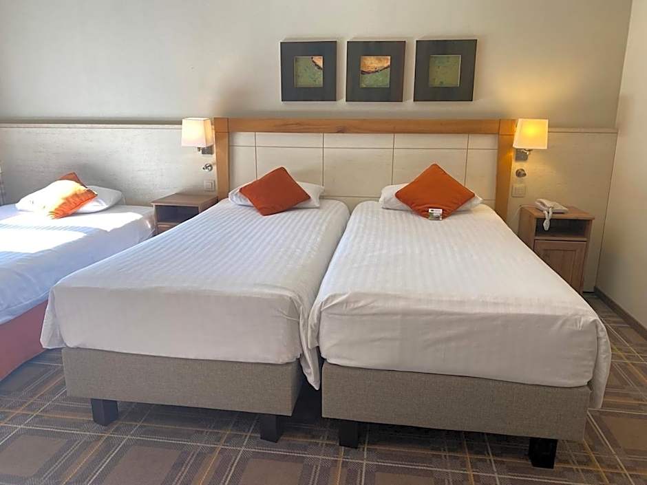 Castel de Pont-a-Lesse