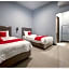 RedDoorz Syariah near T2 Juanda Airport 2