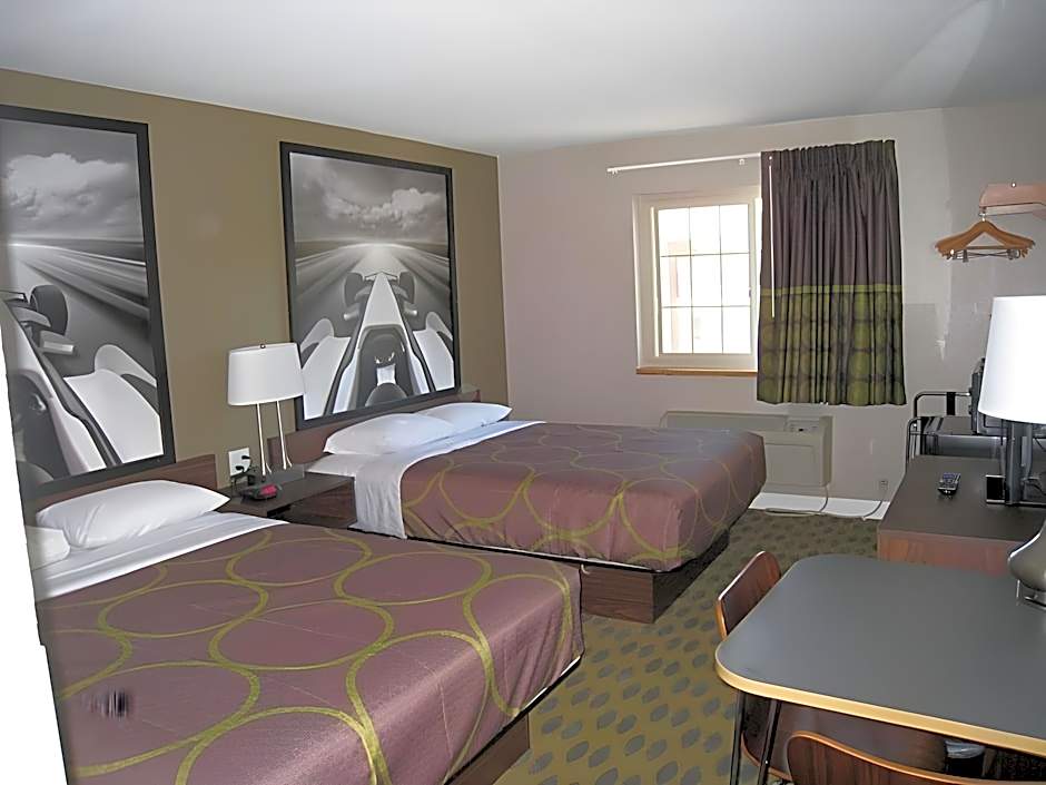 Super 8 by Wyndham Willows